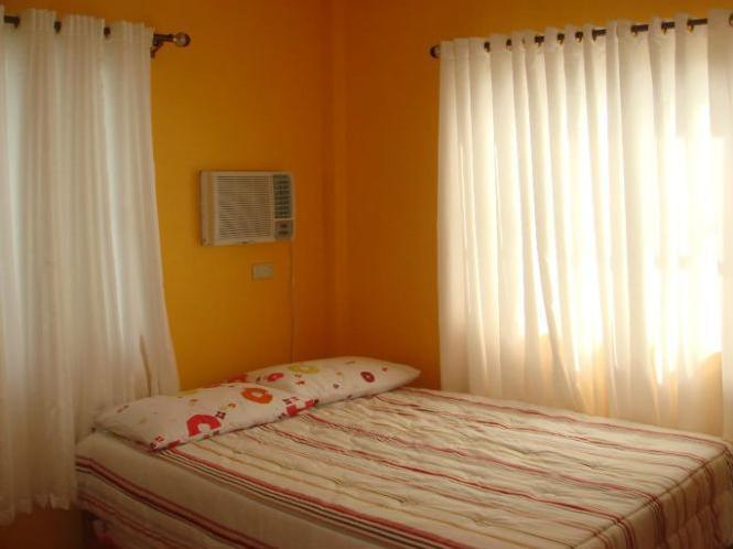 Amboy Hometel Basco Bagian luar foto
